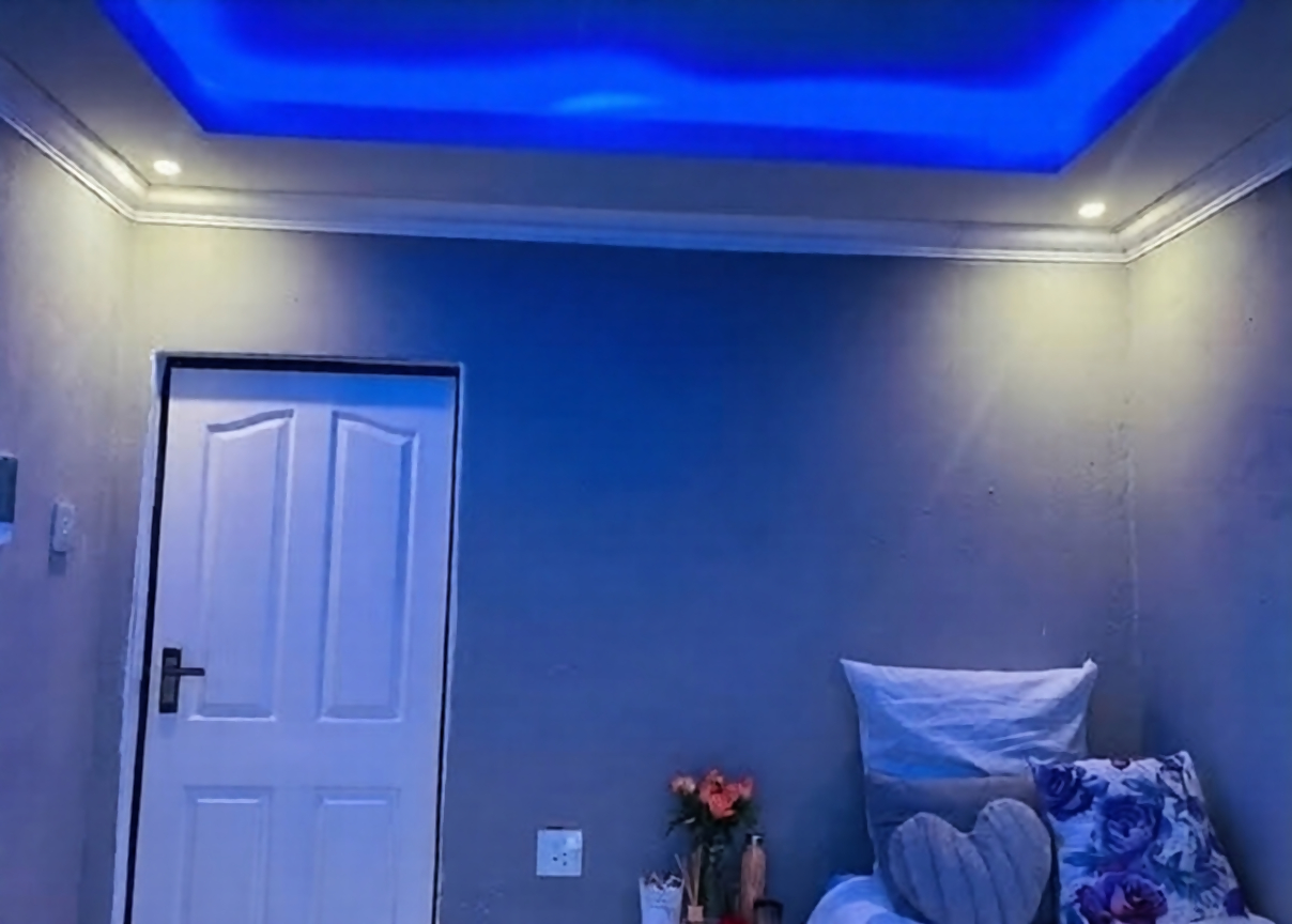 Hazyview student accommodation – rooms for students photo