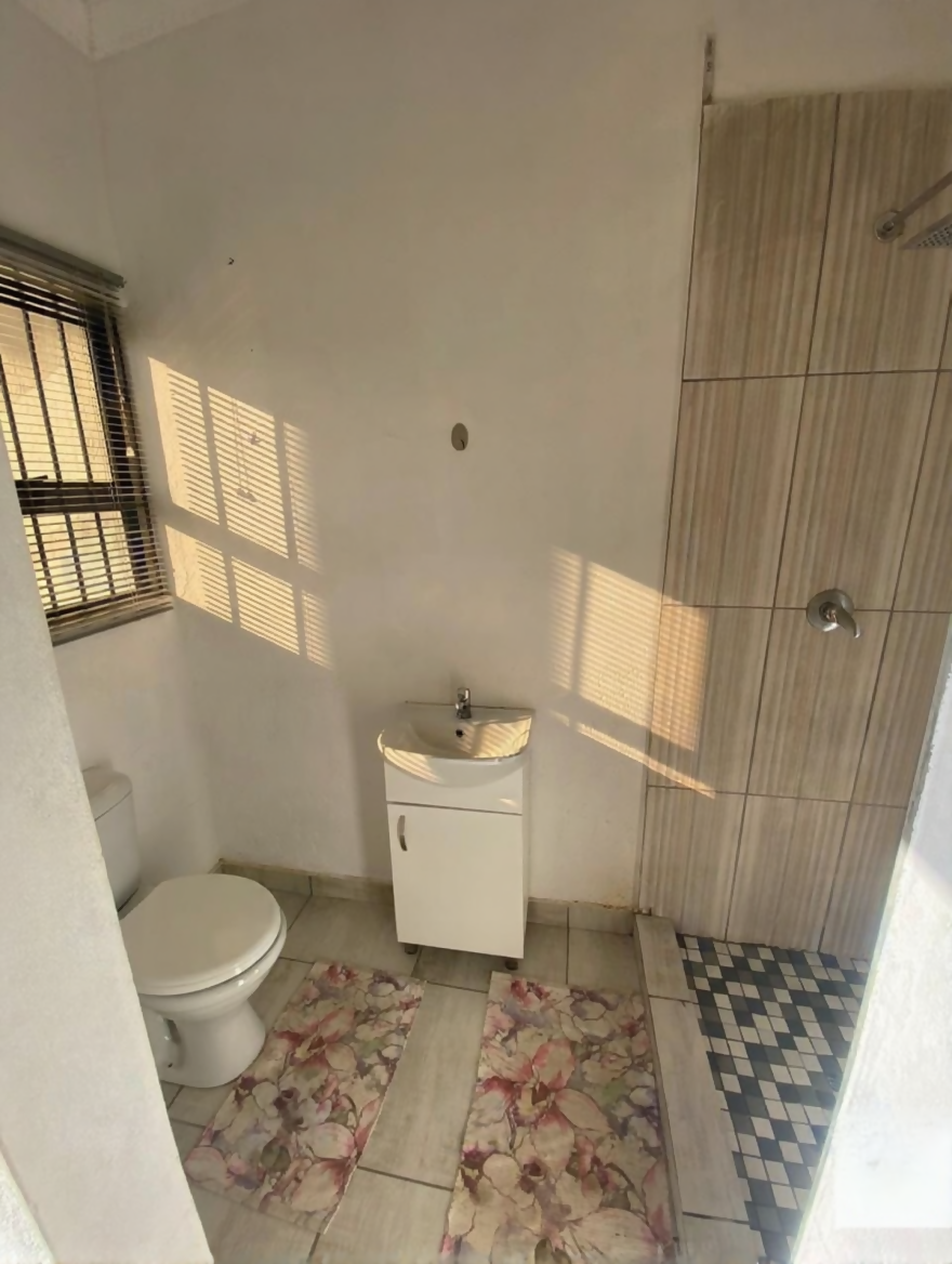 Mochakwe views residency – rooms for students photo